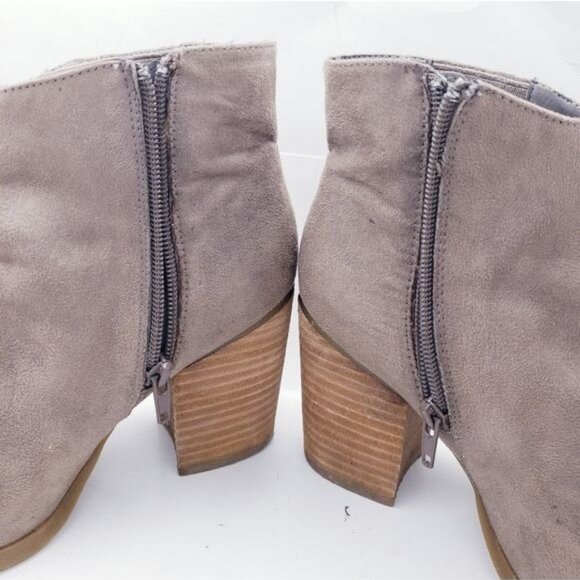 Madden Girl Taupe Shaakerr Faux Suede Leather Ankle Boots Women's Size 6.5 - Picture 10 of 14